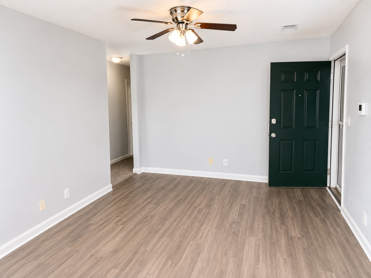 1140 Timothy Ave - Photo 2 of 17
