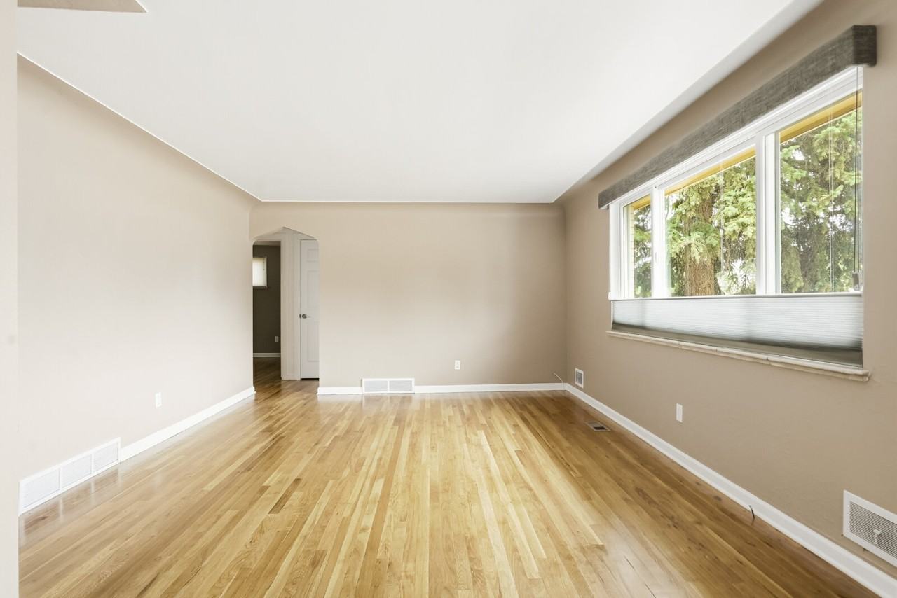 2567 S Stuart St - Photo 2 of 17