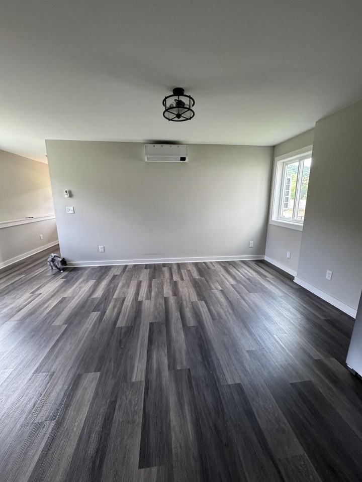 13 Ridge St #B - Photo 6 of 8