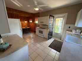 39 W Main St - Photo 1 of 1