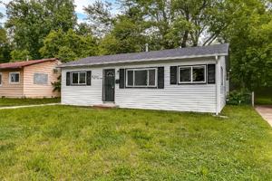 featured image of 10348 Earl Dr