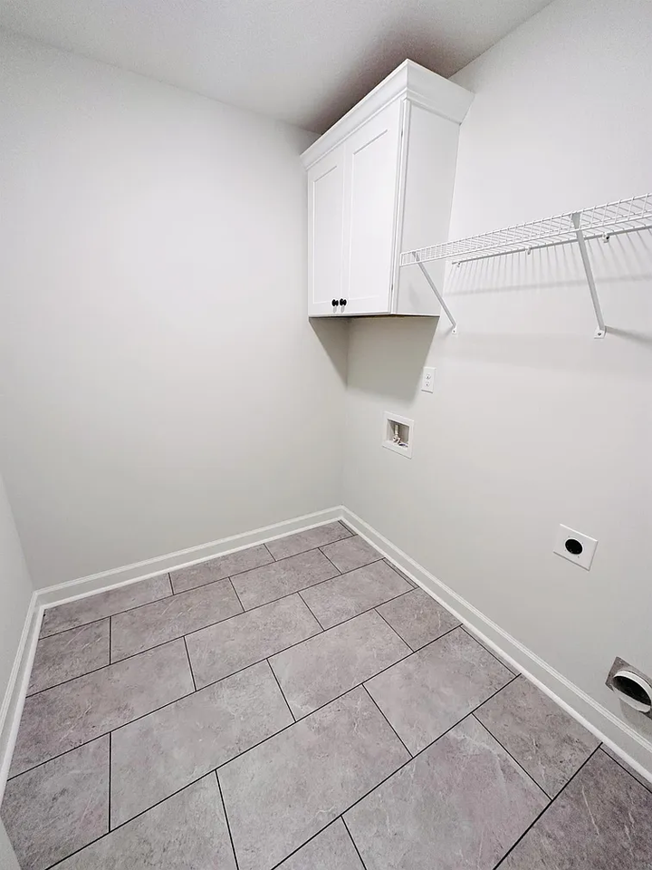 3620 Finley Ct - Photo 5 of 13