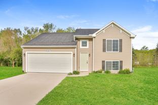 4020 Sumner Dr - Photo 1 of 1