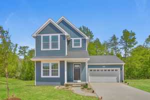 featured image of 1405 Ridgeview Dr