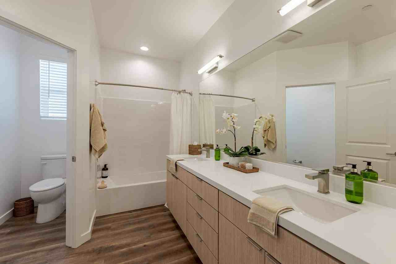 Desert Meadows Townhomes - Photo 7 of 23