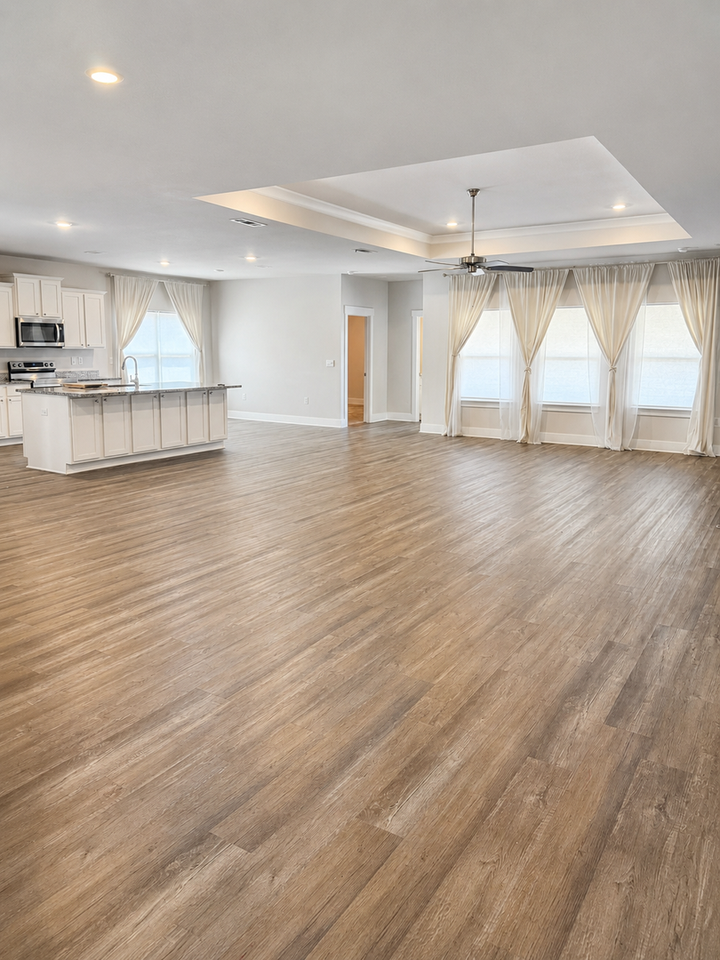 734 Quintana St - Photo 2 of 18