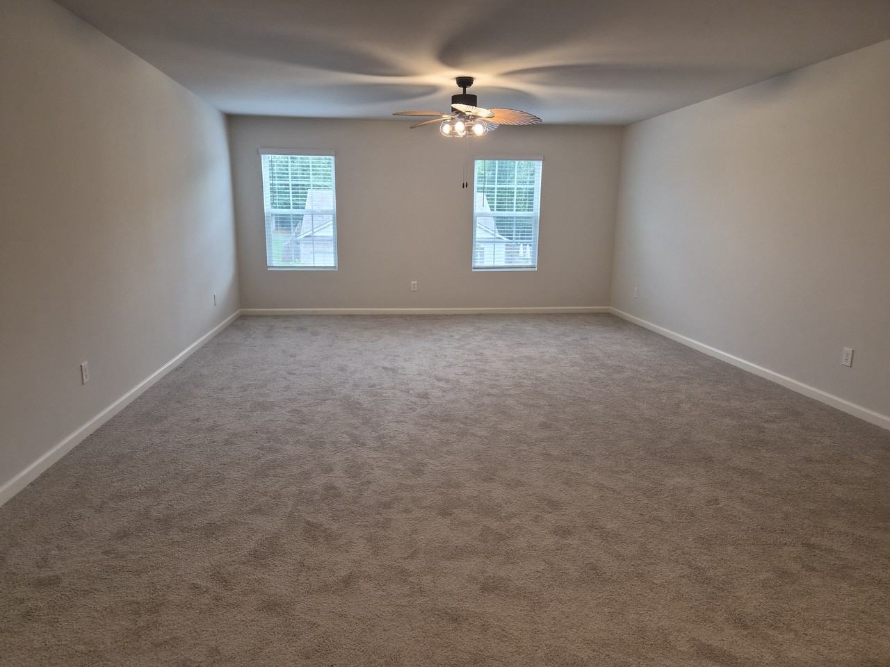 949 Brookfield Dr #NA - Photo 6 of 15