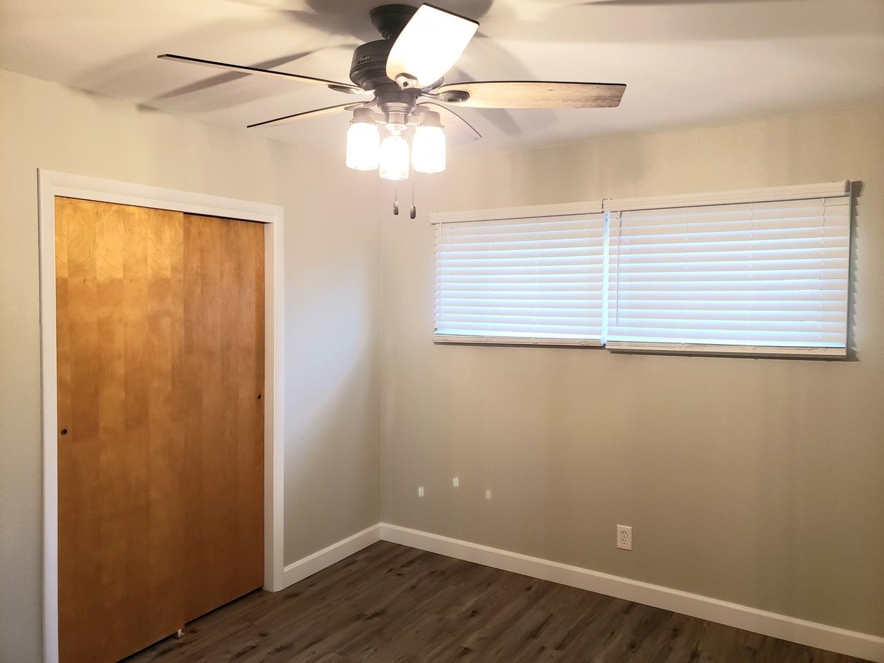 1924 5th St Nw #1924 - Photo 5 of 14