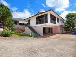 featured image of 3419 Francis St
