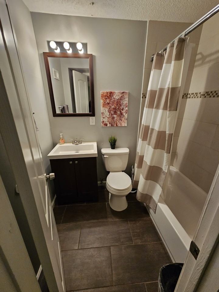 4130-4132 Fisher St KCKS 66103 - Photo 5 of 22