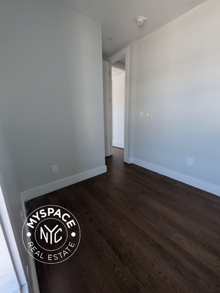 6702 60th St #1 - Photo 2 of 16