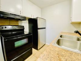 featured image of 410 E 6th St
