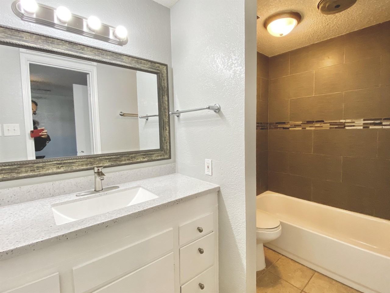 Domain Apartments - Photo 6 of 21