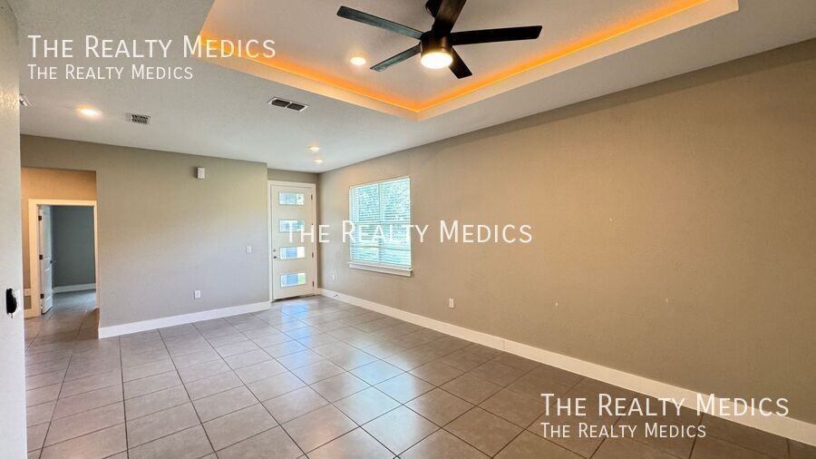 56 Cordona Dr #A - Photo 5 of 34