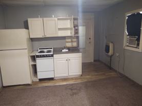 906 Putnam Ave - Photo 1 of 1