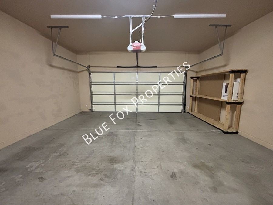 4688 N Belgravia Rd - Photo 2 of 30