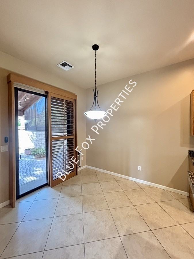 4688 N Belgravia Rd - Photo 6 of 30
