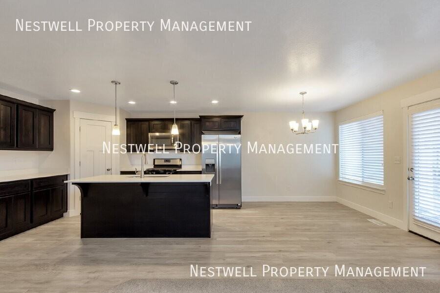 4874 W Spire Way - Photo 6 of 19