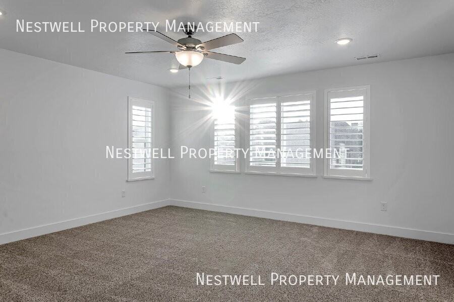 8139 N St Cecilia St - Photo 7 of 26