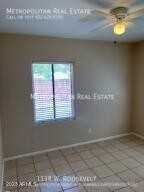 1118 W Roosevelt St - Photo 3 of 16
