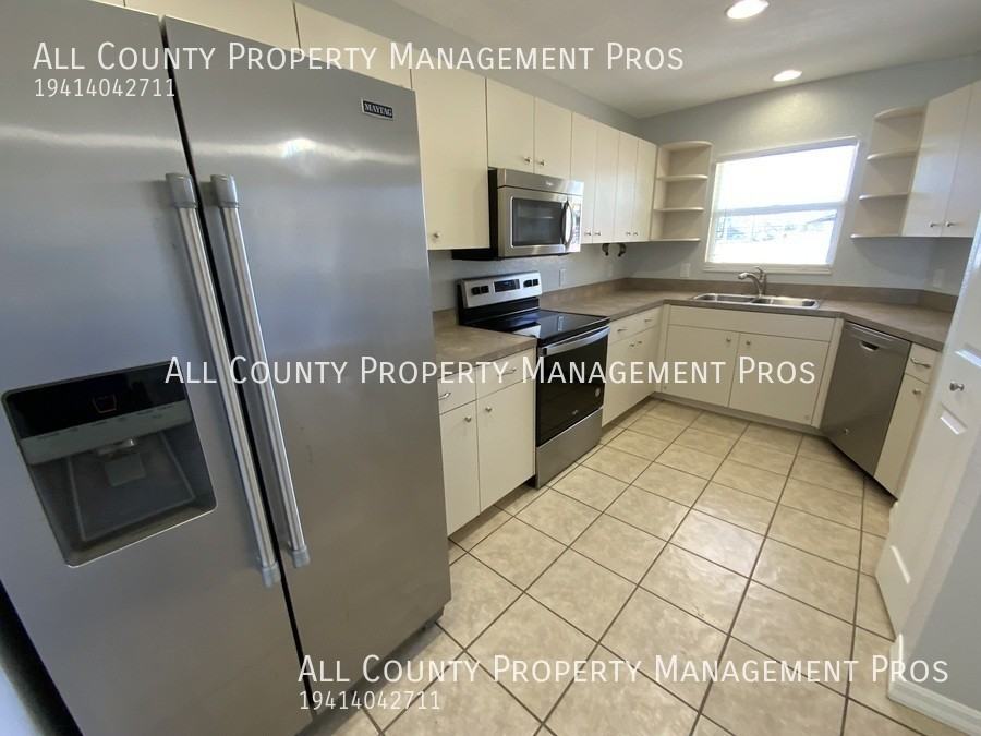 1189 Coleman Ave - Photo 2 of 15