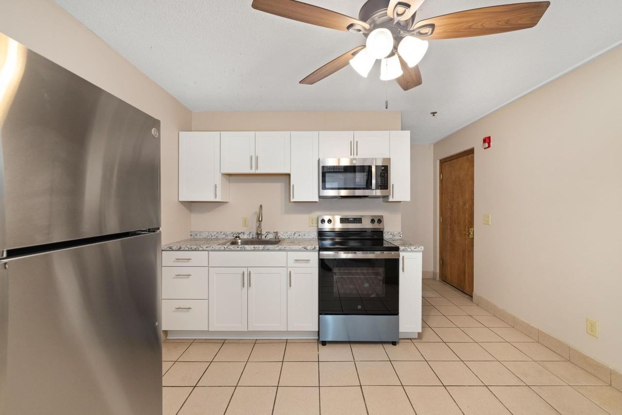 (Holston) Olde Towne Lofts - Photo 3 of 10