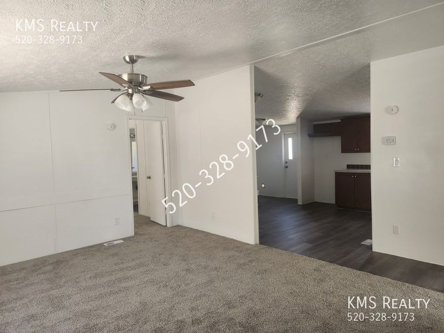 5918 S Del Moral Blvd - Photo 2 of 17