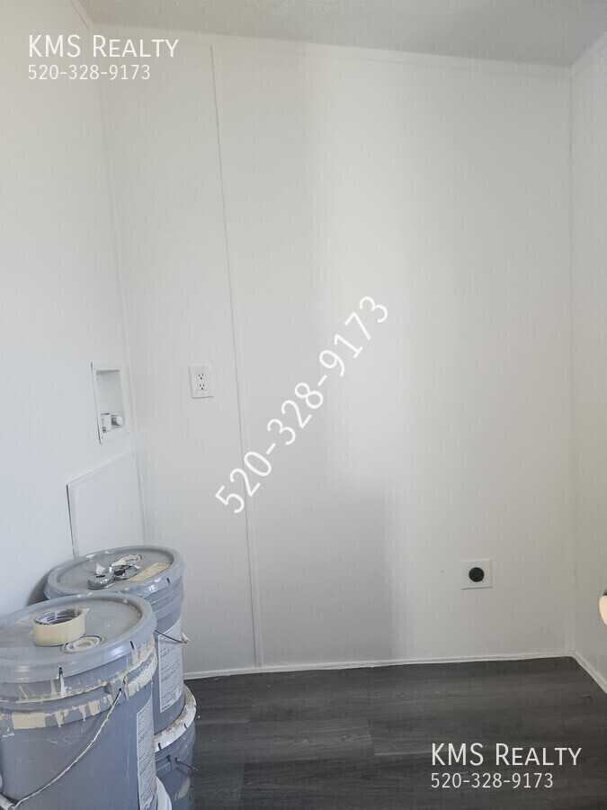 5918 S Del Moral Blvd - Photo 6 of 17