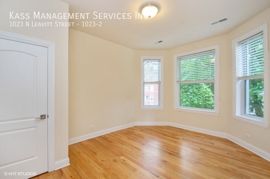 1023 N Leavitt St #1023-2 - Photo 4 of 20