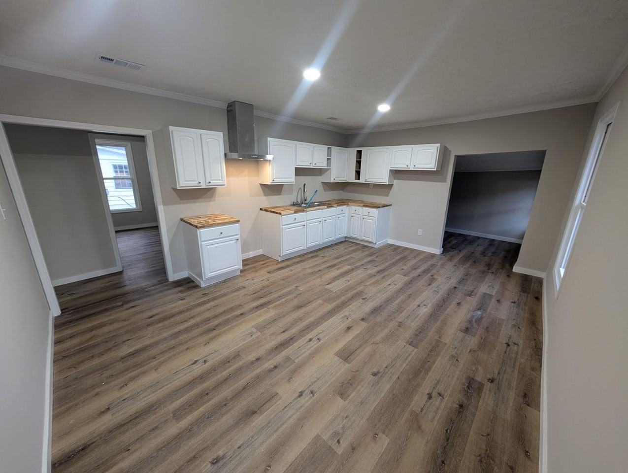 222 Lenoir Ave - Photo 6 of 16