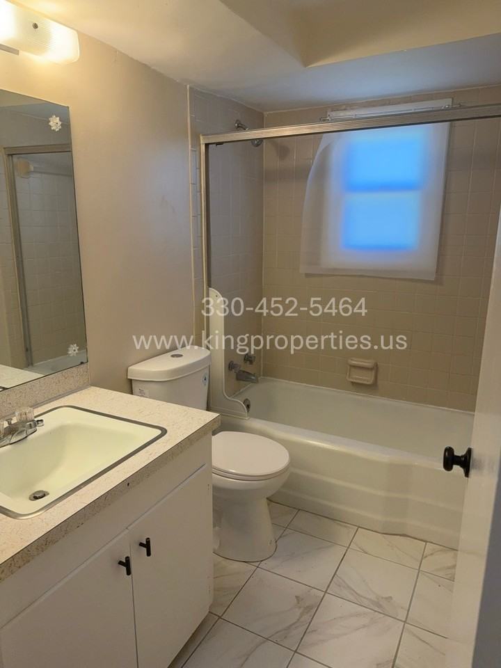 1335 14th - Photo 3 of 6