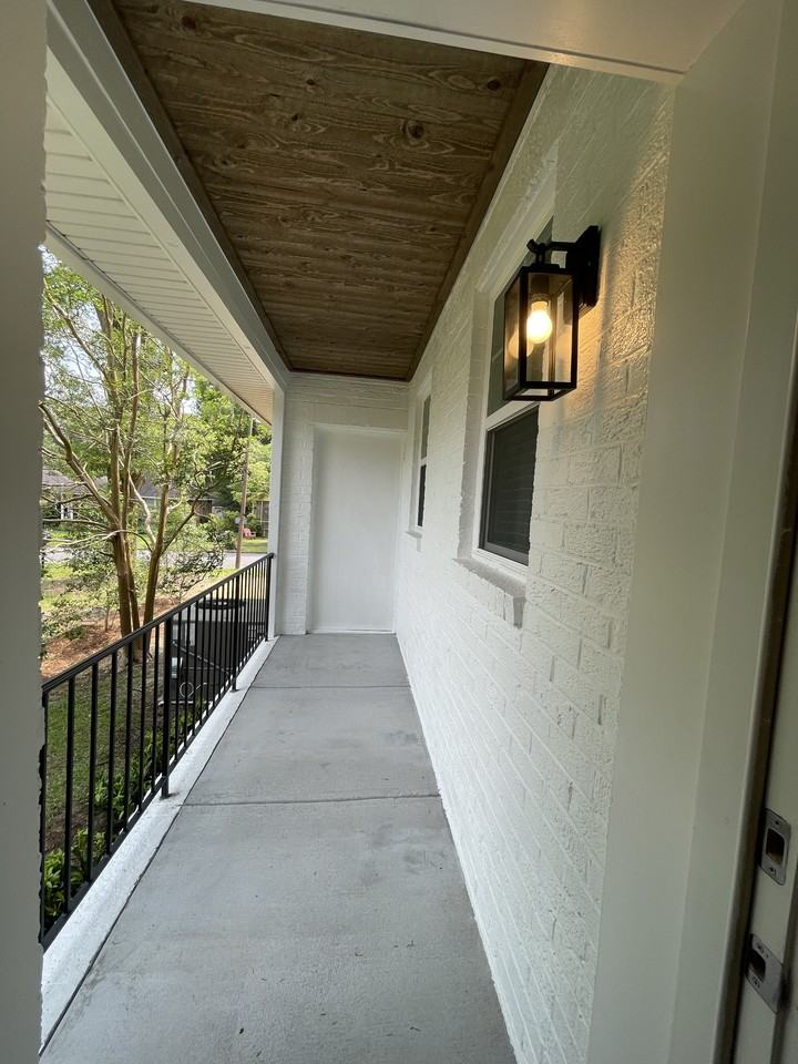 10 Locust St Ne #NA - Photo 3 of 19