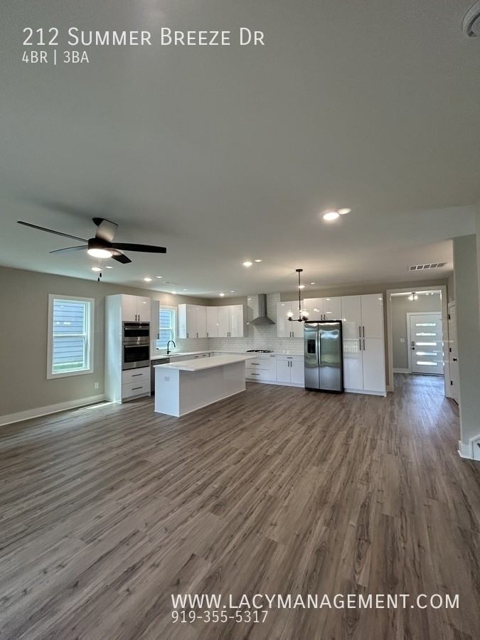 212 Summer Breeze Dr - Photo 4 of 29
