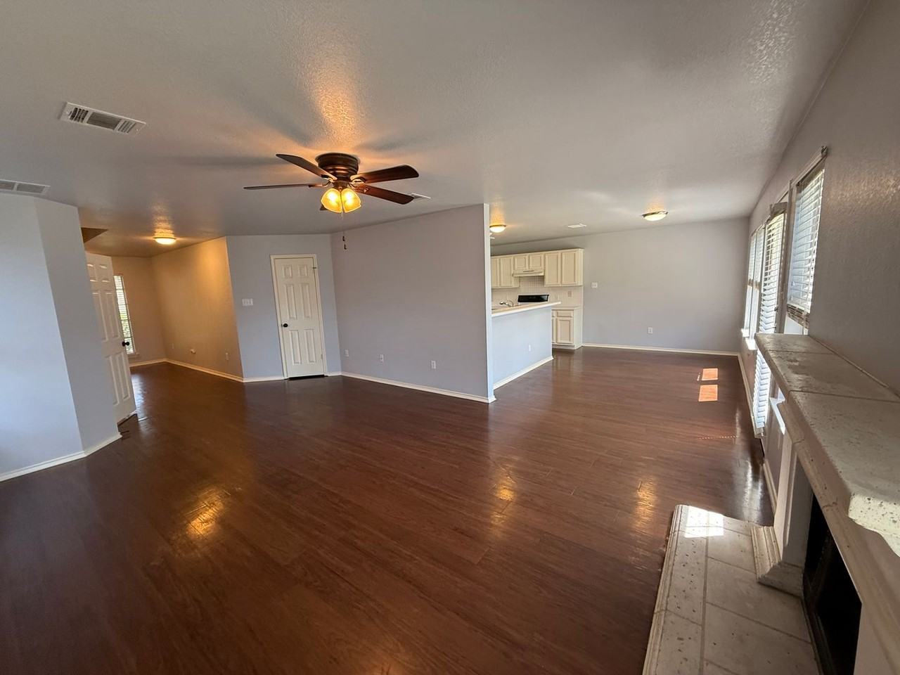 14704 Noya Dr - Photo 2 of 23