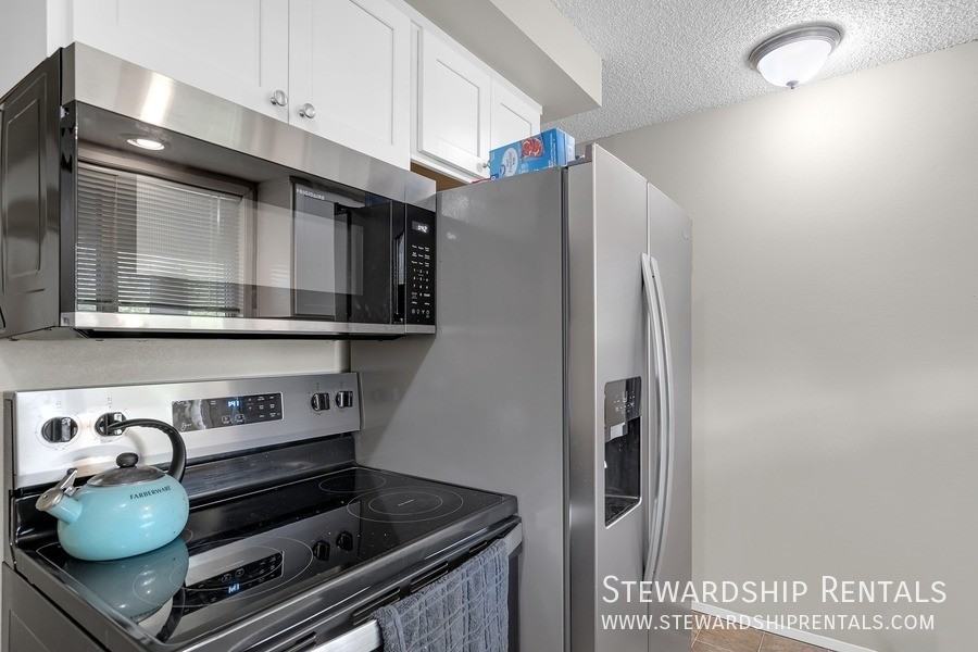 528 Tyler St #14 - Photo 5 of 10