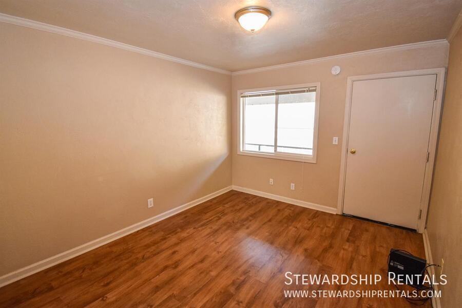 1827 Harris St #301B1 - Photo 3 of 10