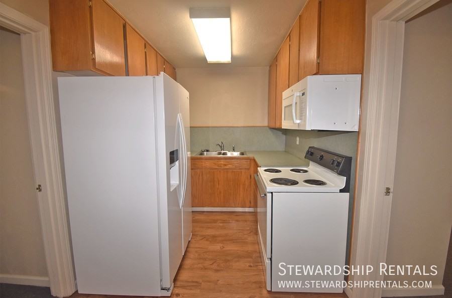 1827 Harris St #315B2 - Photo 3 of 7