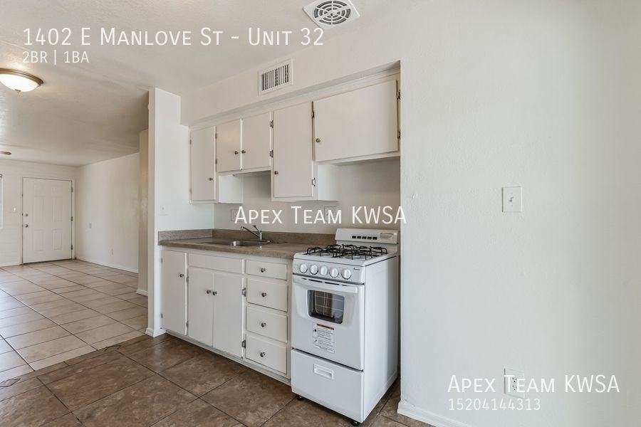 1402 E Manlove St #32 - Photo 4 of 30