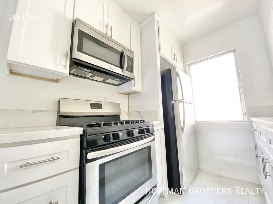 3637 Keystone Ave #16 - Photo 2 of 10