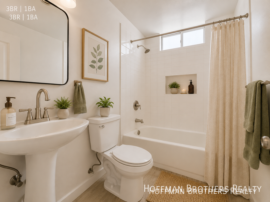 118 E 84th Pl #1 - Photo 4 of 6