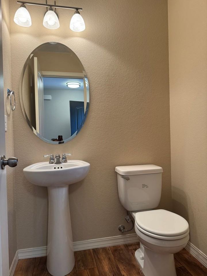 7321 Axis Pt - Photo 3 of 27