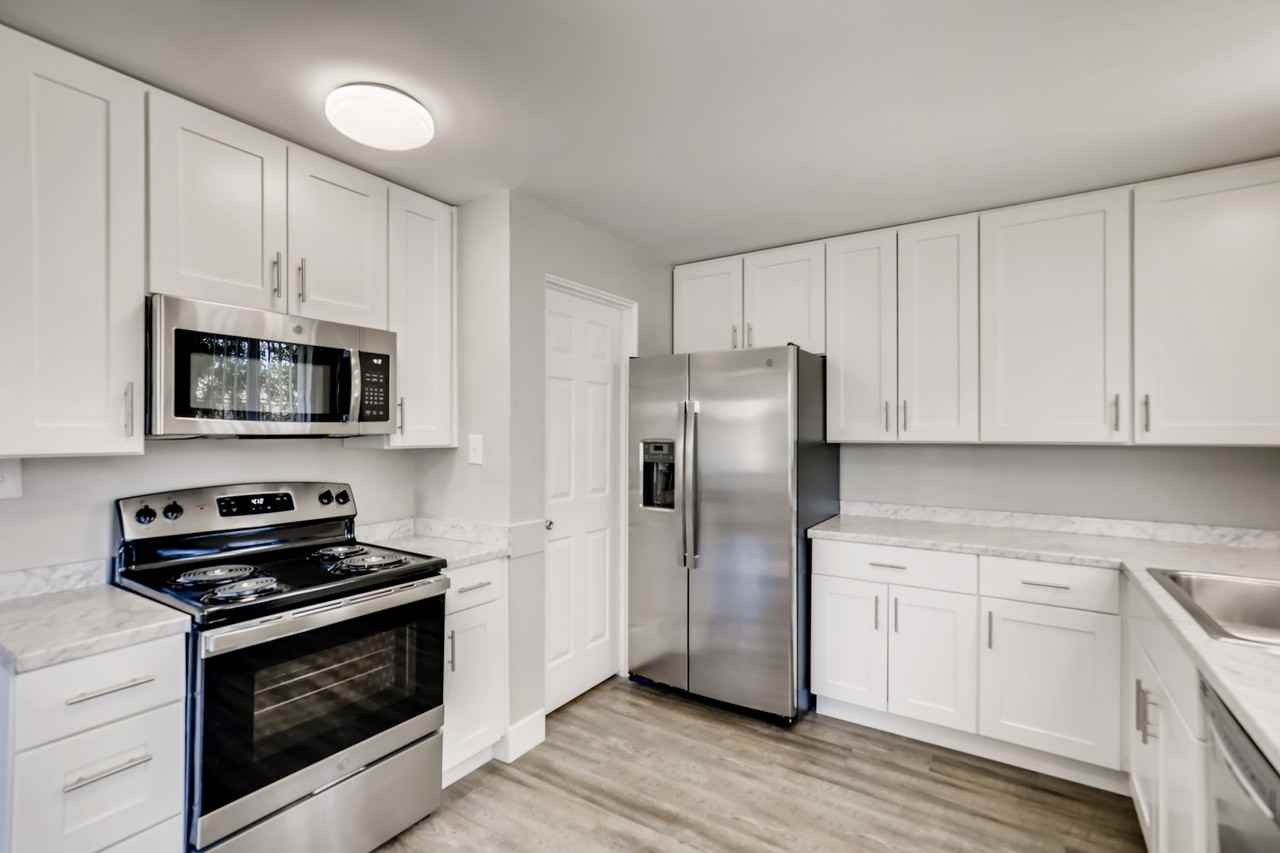 3214 Ivy St - Photo 5 of 13