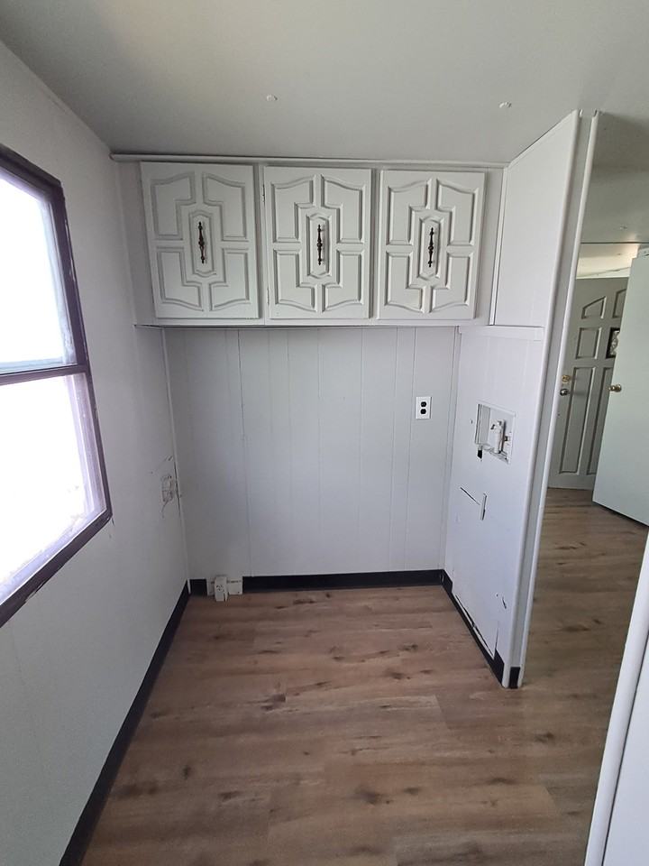 2303 South Greeley Highway - Photo 3 of 20