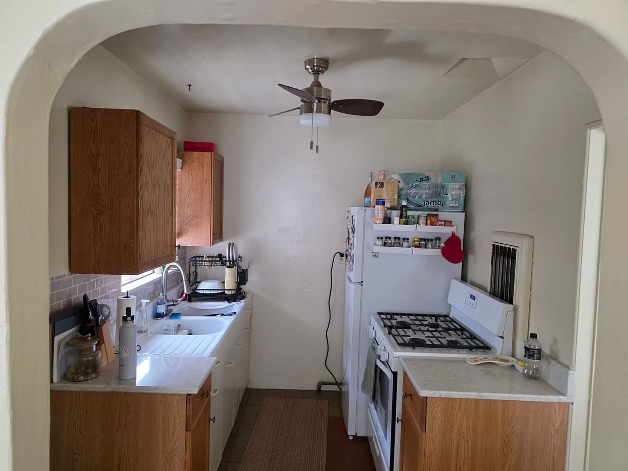 1215 S Ditmar St - Photo 5 of 12