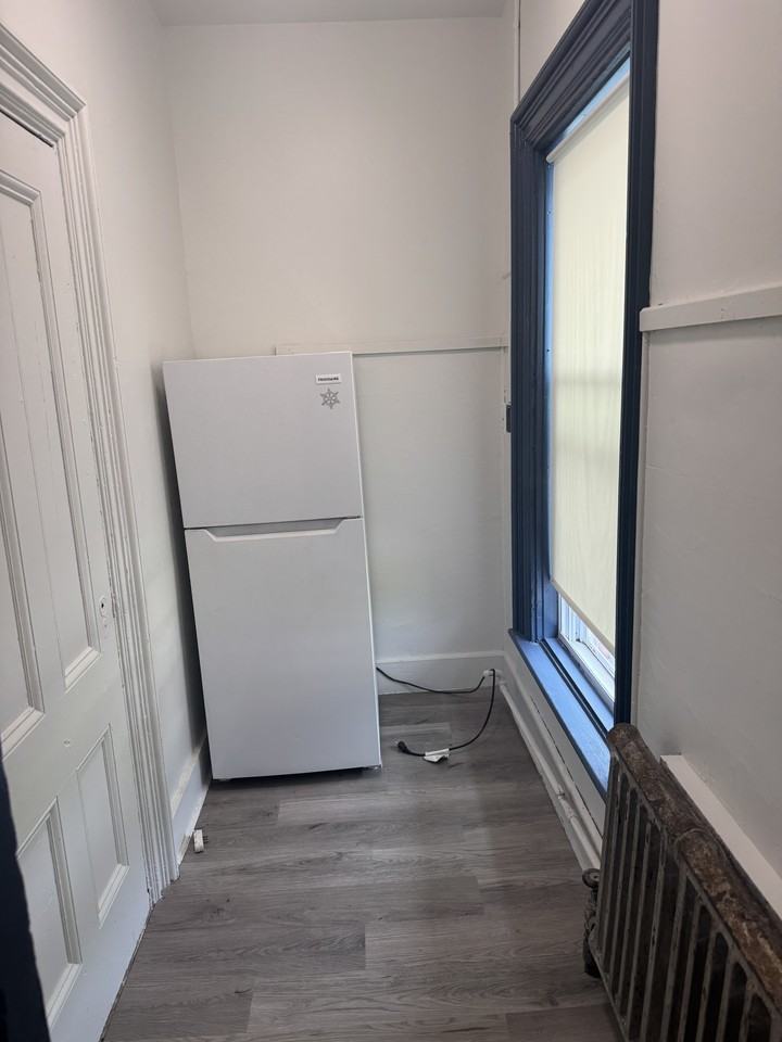 17 Beacon St - Photo 2 of 2