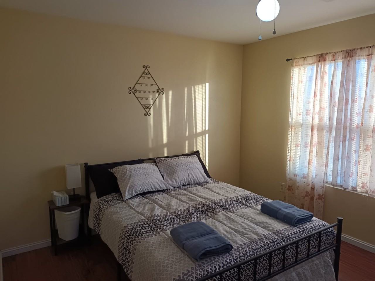 3504 N Vernon Ave #16 - Photo 4 of 7