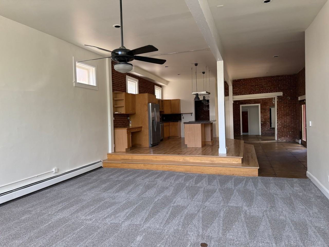 415 W 4th Ave - Photo 3 of 13