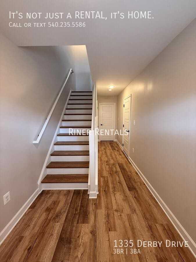1335 Derby Dr - Photo 2 of 20