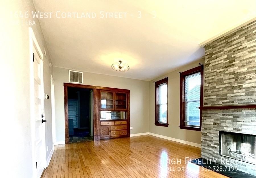 1646 W Cortland St #3 - Photo 4 of 11