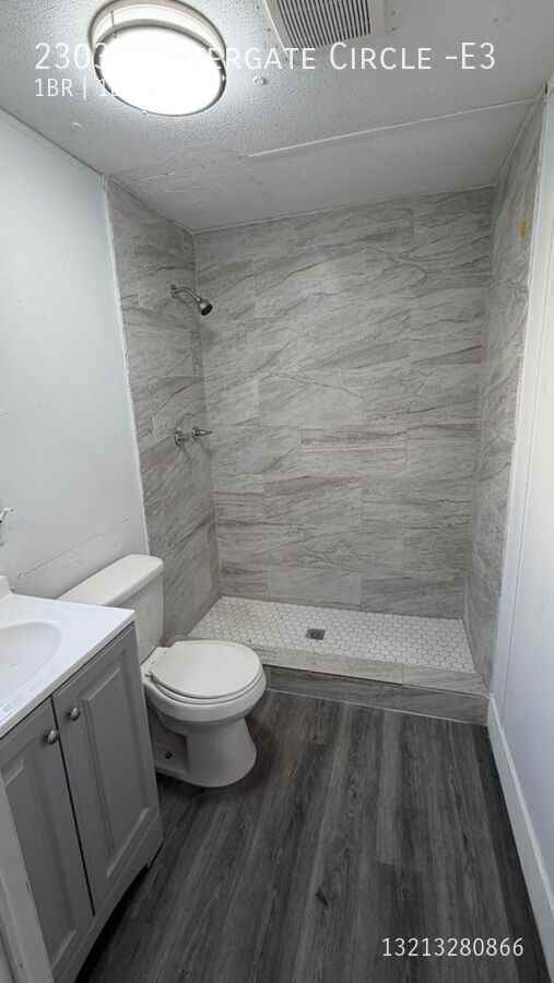 23034 Watergate Cir ## E3 - Photo 4 of 11